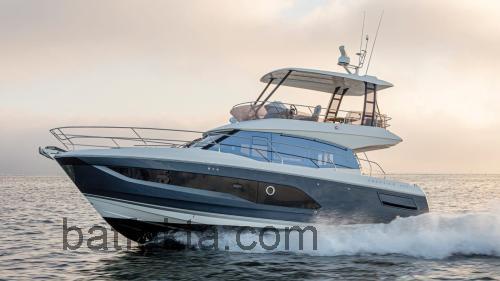 Prestige 420 Flybridge tekniska specifikationer 